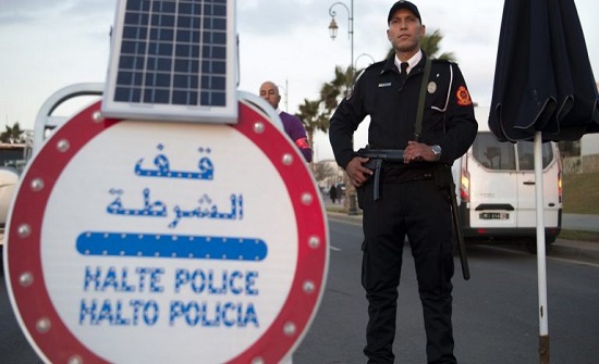 بالفيديو.. عصابة نساء في المغرب تسرق محل مجوهرات في وضح النهار بالفيديو.. عصابة نساء في المغرب تسرق محل مجوهرات في وضح النهار