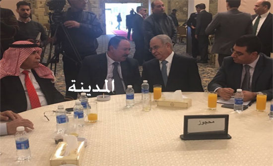بالصور .. اجتماع الحكومة والمزارعين : العبادي يجدد وعده بتفيذ مطالبهم الاسبوع القادم بالصور .. اجتماع الحكومة والمزارعين : العبادي يجدد وعده بتفيذ مطالبهم الاسبوع القادم