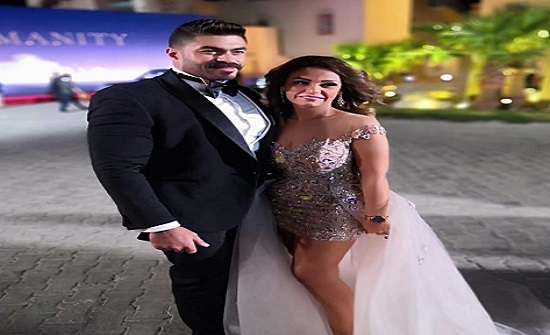 بالصور : نجوم خطفوا الأنظار مع نصفهم الآخر على السجادة الحمراء في مهرجان الجونة بالصور : نجوم خطفوا الأنظار مع نصفهم الآخر على السجادة الحمراء في مهرجان الجونة