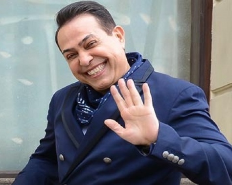 بالفيديو- حكيم يكشف سراً عن زوجته الفنزويلية ولن تتخيلوا أول أجر حصل عليه بالفيديو- حكيم يكشف سراً عن زوجته الفنزويلية ولن تتخيلوا أول أجر حصل عليه