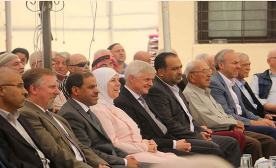 إسحاقات: الجمعيات الخيرية مساهم كبير في دفع عجلة التنمية والاقتصاد إسحاقات: الجمعيات الخيرية مساهم كبير في دفع عجلة التنمية والاقتصاد