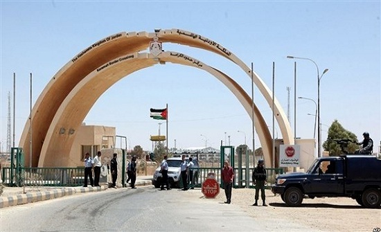 الأردن : حركة العبور على حدودنا مع العراق لم تتأثر باكتشاف وكر إرهابي الأردن : حركة العبور على حدودنا مع العراق لم تتأثر باكتشاف وكر إرهابي