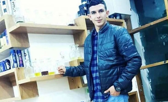 صورة : اردني يعتمر عن روح الشهيد ابو ليلى صورة : اردني يعتمر عن روح الشهيد ابو ليلى