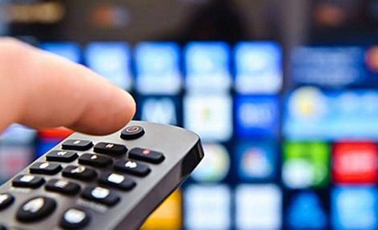 يقرصن القنوات المشفرة.. والزبائن بالآلاف يقرصن القنوات المشفرة.. والزبائن بالآلاف