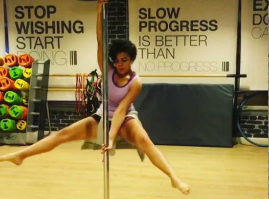 ناهد السباعي تعود بالهوت شورت ورقصة pole dance جديدة ناهد السباعي تعود بالهوت شورت ورقصة pole dance جديدة
