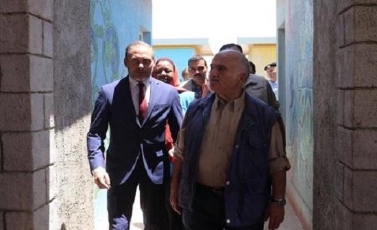الأمير الحسن يزور الزعتري الأمير الحسن يزور الزعتري