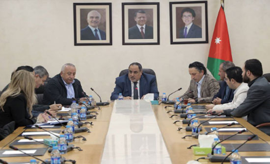 العمل النيابية" تشرع بمناقشة "معدل العمل" العمل النيابية" تشرع بمناقشة "معدل العمل"