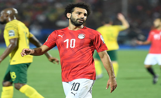 ثلاثة عوامل تبعد صلاح عن عقدة ميسي التاريخية ثلاثة عوامل تبعد صلاح عن عقدة ميسي التاريخية