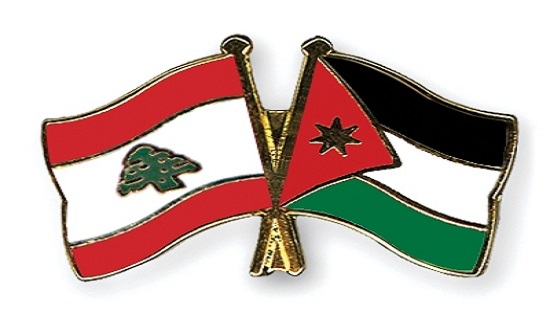 بعد اتصالات مع الأردن.. اتحادات النقل في لبنان تعلق اضرابها بعد اتصالات مع الأردن.. اتحادات النقل في لبنان تعلق اضرابها
