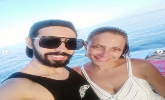 ريم البارودي في أحضان مجهول.. والمتابعون: "لو راح قرد يجي غزال" ريم البارودي في أحضان مجهول.. والمتابعون: "لو راح قرد يجي غزال"