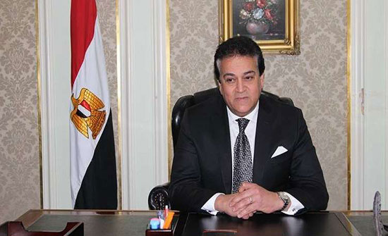 مصر.. وزارة التعليم العالي تكشف حقيقة منع اختلاط الذكور والإناث في الجامعات مصر.. وزارة التعليم العالي تكشف حقيقة منع اختلاط الذكور والإناث في الجامعات