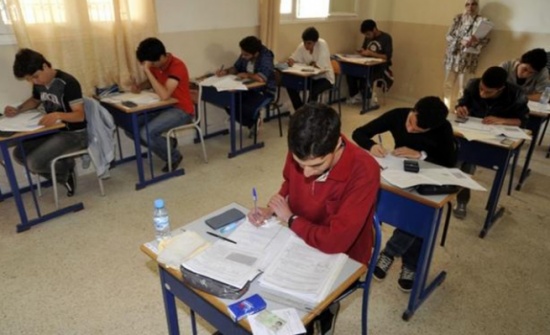 تواصل امتحان التوجيهي وارتياح عام لمجرياته تواصل امتحان التوجيهي وارتياح عام لمجرياته