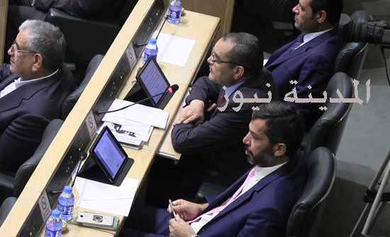 بالفيديو .. النائب أبو العز للوزيرة عناب : أنت لا تصلحين لإدارة استراحة وليس وزارة سياحة( ماذا ردت )؟ بالفيديو .. النائب أبو العز للوزيرة عناب : أنت لا تصلحين لإدارة استراحة وليس وزارة سياحة( ماذا ردت )؟