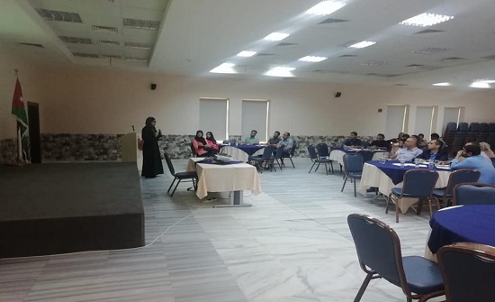 ورشة بعنوان "تحلية مياه البحر" ورشة بعنوان "تحلية مياه البحر"