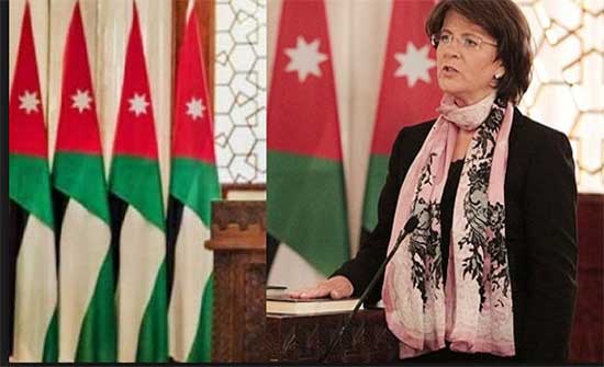 "السياحة" تحذّر من التعامل مع المكاتب غير المرخصة "السياحة" تحذّر من التعامل مع المكاتب غير المرخصة