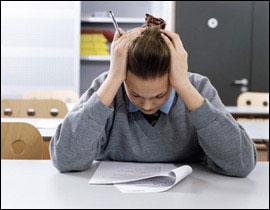 معلمون : أسئلة امتحان الرياضيات من المنهاج لكن الوقت قصير معلمون : أسئلة امتحان الرياضيات من المنهاج لكن الوقت قصير