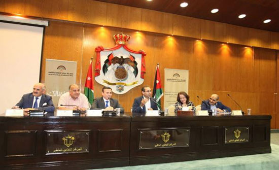 مشاركون بندوة ضمن فعاليات جرش يؤكدون تراجع الدراما التفزيونية الاردنية مشاركون بندوة ضمن فعاليات جرش يؤكدون تراجع الدراما التفزيونية الاردنية