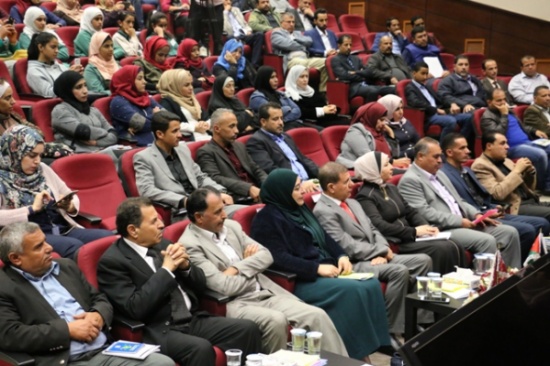 جامعة الشرق الأوسط : خبراء يدعون يدعون لمواجهة آفة المخدرات ونبذ العنف والتنمر جامعة الشرق الأوسط : خبراء يدعون يدعون لمواجهة آفة المخدرات ونبذ العنف والتنمر