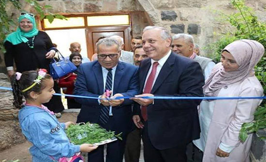 افتتاح معرض صور من الأردن في بيت عرار الثقافي افتتاح معرض صور من الأردن في بيت عرار الثقافي
