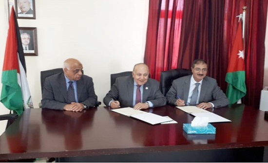"الارينينا" توقع اتفاقية لتعميم مبدأ الابتكار وريادة الأعمال "الارينينا" توقع اتفاقية لتعميم مبدأ الابتكار وريادة الأعمال