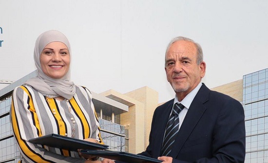 الحسين للسرطان توقع اتفاقية تعاون مع شركة الزيوت النباتية الحسين للسرطان توقع اتفاقية تعاون مع شركة الزيوت النباتية