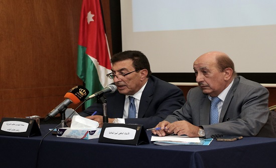بالصور .. الطراونة من "الأردنية ": لا مساومة على القدس بالصور .. الطراونة من "الأردنية ": لا مساومة على القدس