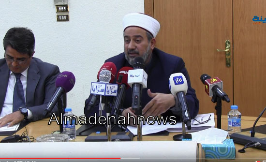 لجنة فلسطين تناقش مع ابو البصل تأشيرات العمرة لابناء غزة وعرب 48 لجنة فلسطين تناقش مع ابو البصل تأشيرات العمرة لابناء غزة وعرب 48