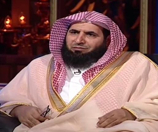 الشيخ أحمد الغامدي: هذا رأيي في سجن وغرامة من يأتي المساجد بملابس غير نظيفة الشيخ أحمد الغامدي: هذا رأيي في سجن وغرامة من يأتي المساجد بملابس غير نظيفة