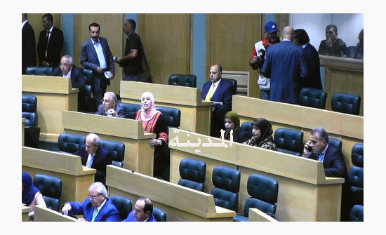 بالفيديو : التسجيل الكامل لجلسة الاحد .. قوانين الجامعات والتعليم العالي والبتراء والقضاء " شاهد " بالفيديو : التسجيل الكامل لجلسة الاحد .. قوانين الجامعات والتعليم العالي والبتراء والقضاء " شاهد "