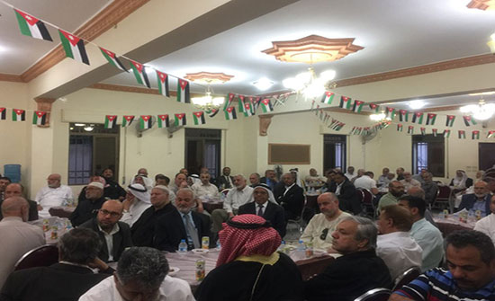 بالصور .. العضايلة في حفل إفطار الرصيفة : يجب تمتين الجبهة الداخلية لمواجهة التحديات التي يتعرض لها الأردن بالصور .. العضايلة في حفل إفطار الرصيفة : يجب تمتين الجبهة الداخلية لمواجهة التحديات التي يتعرض لها الأردن