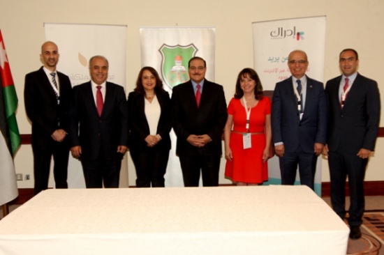 اتفاقيتا شراكة استراتيجية في التعلم الإلكتروني بين "الأردنية" و"إدراك" اتفاقيتا شراكة استراتيجية في التعلم الإلكتروني بين "الأردنية" و"إدراك"
