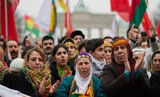 تظاهرة في ألمانيا احتجاجاً على التوغل التركي شمالي سوريا تظاهرة في ألمانيا احتجاجاً على التوغل التركي شمالي سوريا