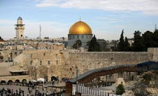 اللجنة الملكية لشؤون القدس تستنكر بناء الكنيس اللجنة الملكية لشؤون القدس تستنكر بناء الكنيس