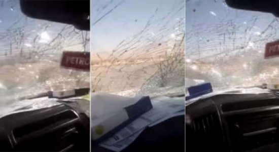 شاهد.. معلم يوثق تحطم زجاج سيارته معلقا على المشهد: هذه نهاية التدريس شاهد.. معلم يوثق تحطم زجاج سيارته معلقا على المشهد: هذه نهاية التدريس