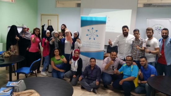 نادي دارت الطلابي في جامعة الاميرة سمية للتكنولوجيا ينظم ورشة عمل في جامعة الزرقاء الأهلية نادي دارت الطلابي في جامعة الاميرة سمية للتكنولوجيا ينظم ورشة عمل في جامعة الزرقاء الأهلية