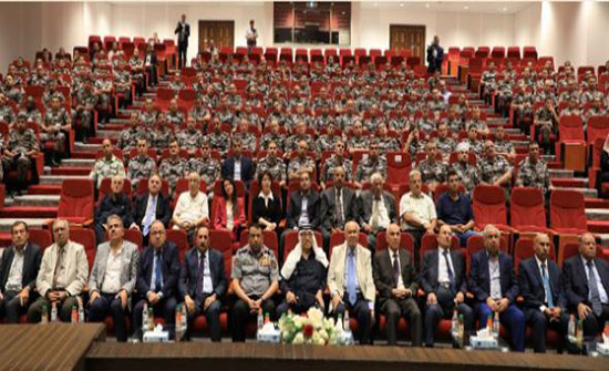 وفد من جمعية الشؤون الدولية يزور الدرك وفد من جمعية الشؤون الدولية يزور الدرك