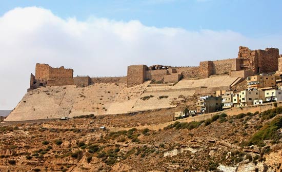 اطلاق مبادرة بعنوان "الفن ثقافة وكيان" بفقوع اطلاق مبادرة بعنوان "الفن ثقافة وكيان" بفقوع
