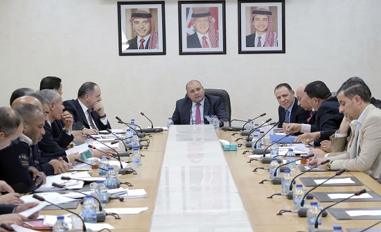 "قانونية النواب" تقر مواد بمعدلي "المحاكم النظامية" و"الجمارك" "قانونية النواب" تقر مواد بمعدلي "المحاكم النظامية" و"الجمارك"