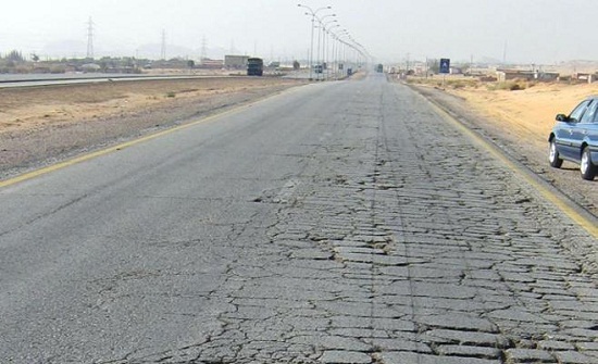 مصرع طفل فلسطيني على الطريق الصحراوي مصرع طفل فلسطيني على الطريق الصحراوي