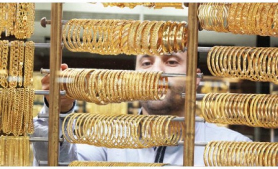 ذهب "21" ينخفض إلى 27 دينارا ذهب "21" ينخفض إلى 27 دينارا