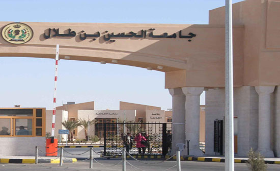 ورشة تعريفية بجامعة الحسين حول آليات التقدم لجائزة سمو ولي العهد ورشة تعريفية بجامعة الحسين حول آليات التقدم لجائزة سمو ولي العهد