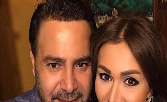 عاصي الحلاني يراقص زوجته (فيديو) عاصي الحلاني يراقص زوجته (فيديو)