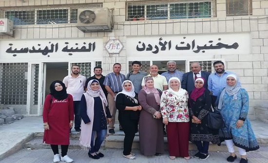 "المهندسين" تنفذ زيارة علمية الى مختبرات الاردن "المهندسين" تنفذ زيارة علمية الى مختبرات الاردن