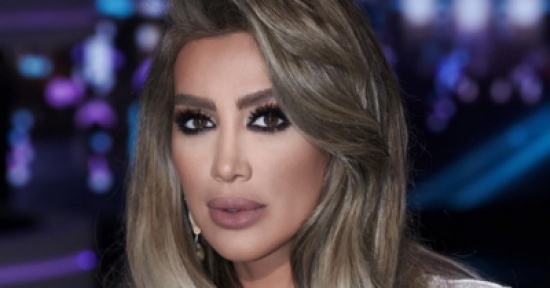 بالصور: هكذا تحتفل مايا دياب برأس السنة بالصور: هكذا تحتفل مايا دياب برأس السنة