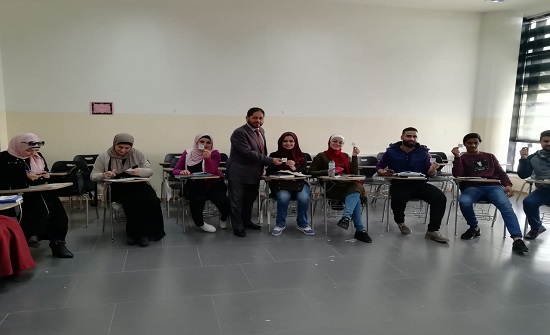 "تربية عمان العربية" تطلق نظام حوسبة الاختبارات بإستخدام الباركود "تربية عمان العربية" تطلق نظام حوسبة الاختبارات بإستخدام الباركود