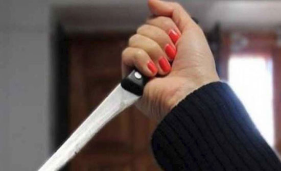 ضرب زوجته "السري لانكية" وشتمها... فطعنته طعنة قاتلة ضرب زوجته "السري لانكية" وشتمها... فطعنته طعنة قاتلة