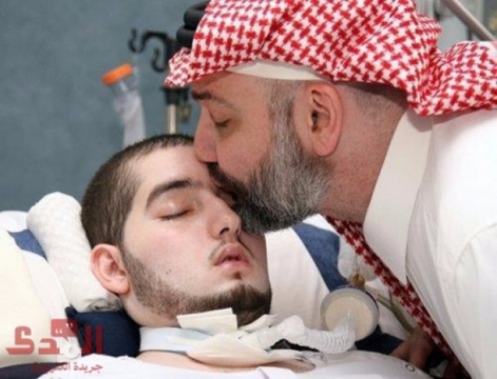 «الأمير النائم» يُتمّ الـ 28 عاماً... ووالده يعايده بهذه الكلمات المؤثرة «الأمير النائم» يُتمّ الـ 28 عاماً... ووالده يعايده بهذه الكلمات المؤثرة