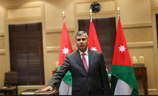 الخرابشة: الاردن طور 1500 ميجاوات كهرباء من الشمس والرياح الخرابشة: الاردن طور 1500 ميجاوات كهرباء من الشمس والرياح