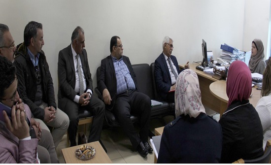 وفد عراقي يطلع على خدمات المواصفات والمقاييس وفد عراقي يطلع على خدمات المواصفات والمقاييس