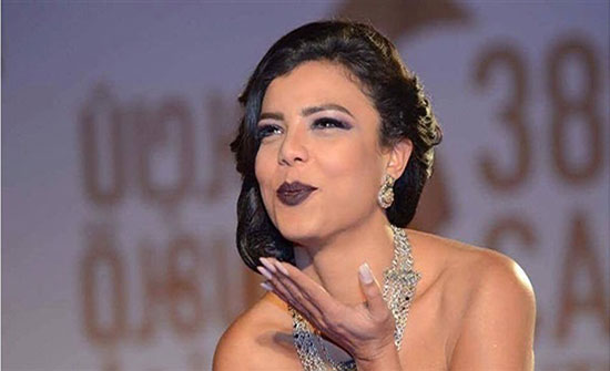 شاهد.. ناهد السباعي في البحر شاهد.. ناهد السباعي في البحر